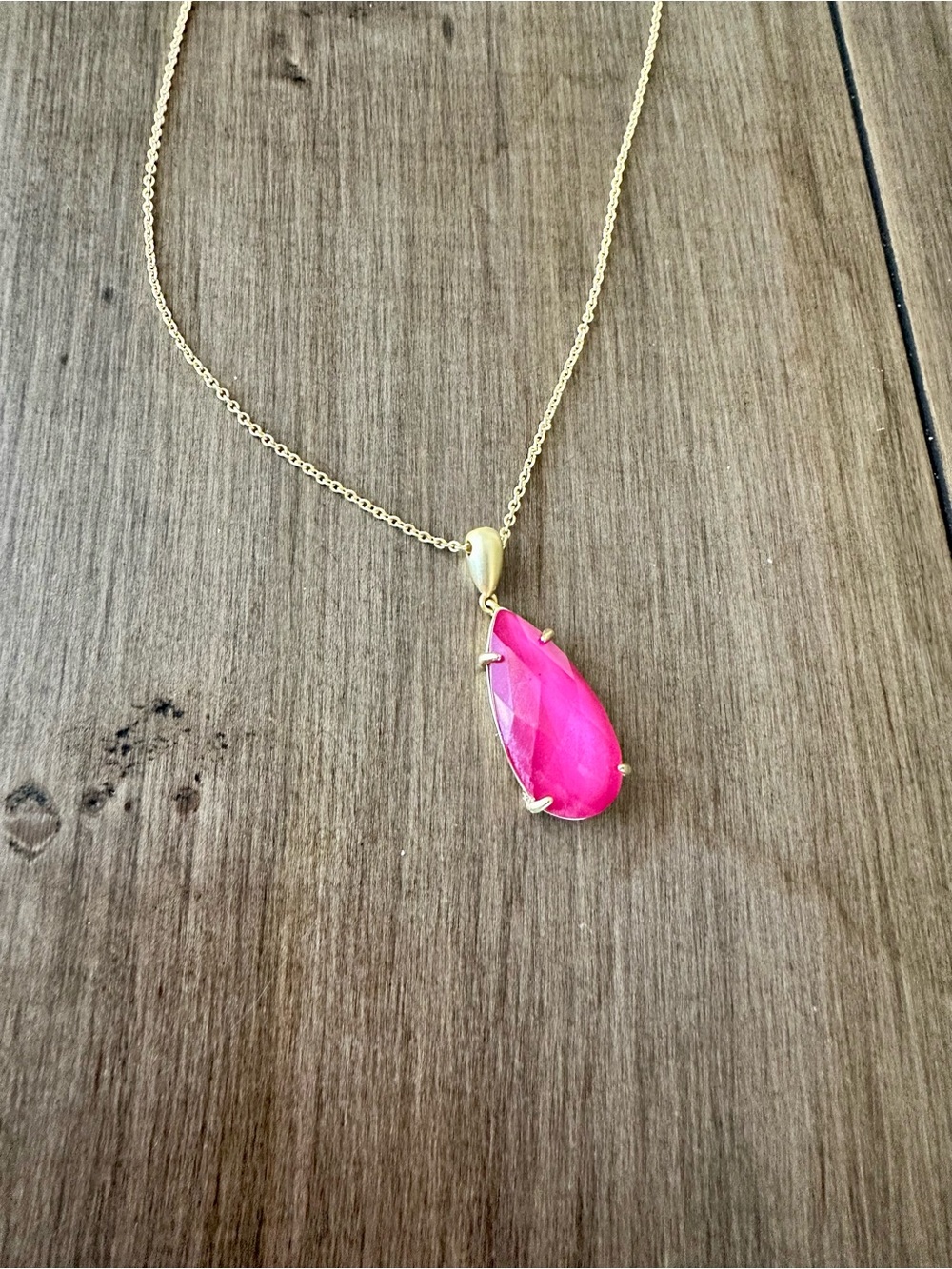 Spartina 449 Gold-Tone Necklace with Pink Teardrop Pendant & Earrings